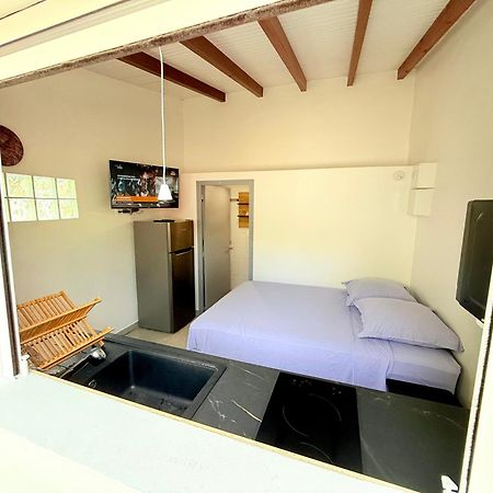 Studio Cosy Equipe A 5Min De La Plage Vieux-Habitants Exterior foto